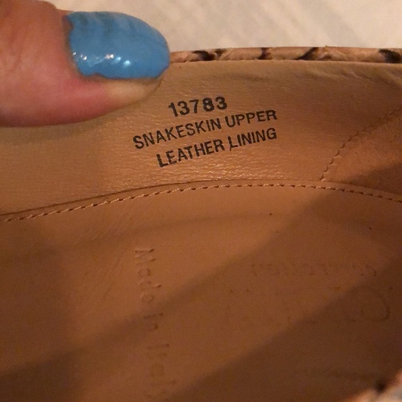 J. Crew snakeskin heel. Size 7. - Picture 5 of 9